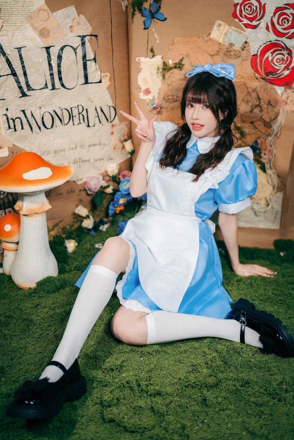 鹿八岁baby - No.099 爱丽丝梦游仙境 [24P-961MB] tg@simisebaisi 【丝足阁】012.webp